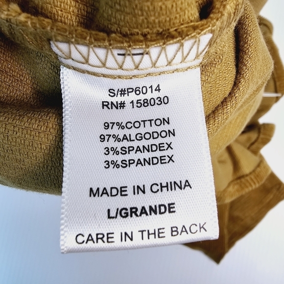 Love Tree Camel Corduroy High Waisted Paperbag Shorts NWT - Picture 4 of 5